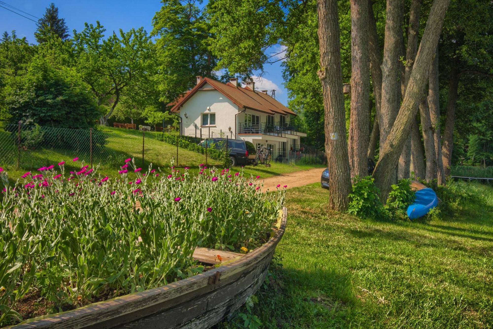 Domki Nad Brzegiem Dluzek المظهر الخارجي الصورة