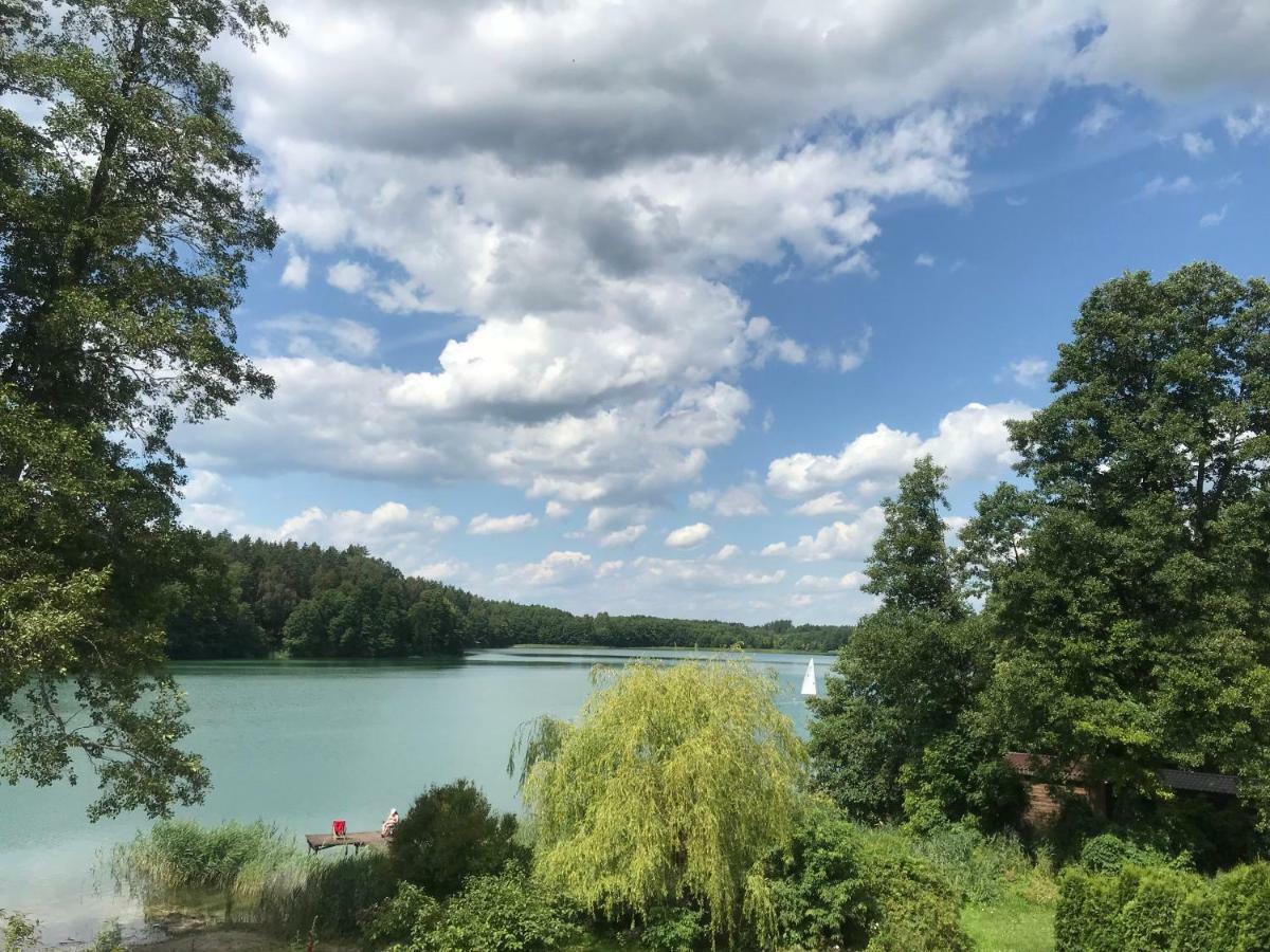 Domki Nad Brzegiem Dluzek المظهر الخارجي الصورة